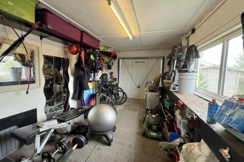 Good size Garage
