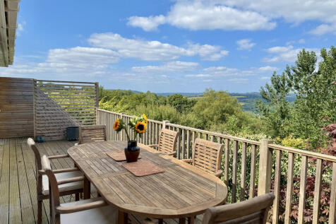 Impressive Balcony/Outdoor Living Area