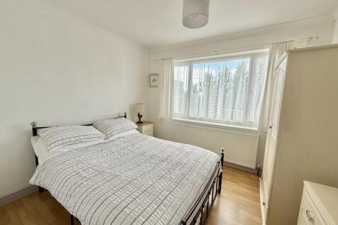 Bedroom 3 (Double)