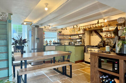 Open Kitchen