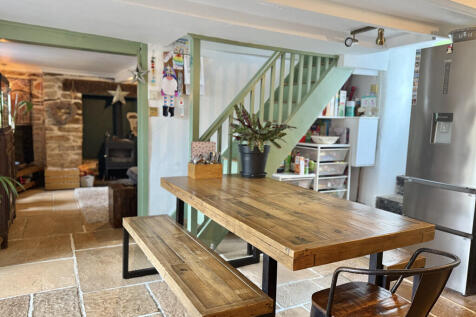 Flagstone Flooring
