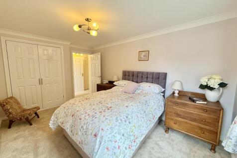 Main Bedroom with fitted wardrobes