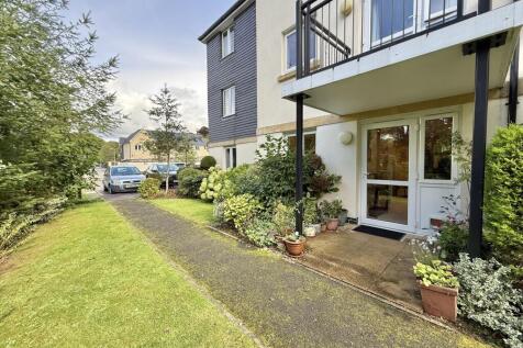 Patio &amp; Path to Car Park