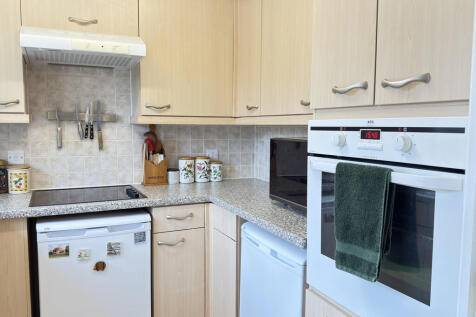 Fitted Kitchen