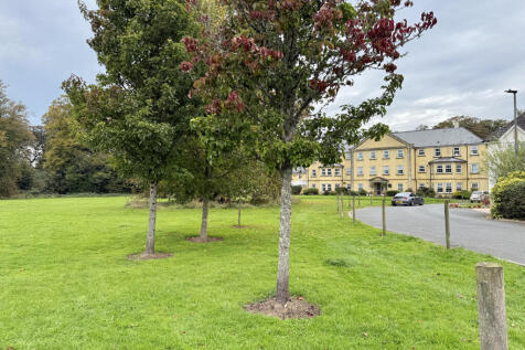 Approach to Saxon Road