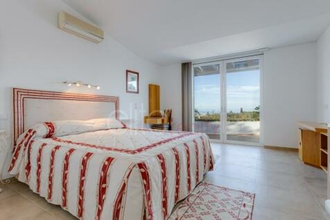 StunningFiveBedroomPraiaDaLuzVillaEliteRealty23