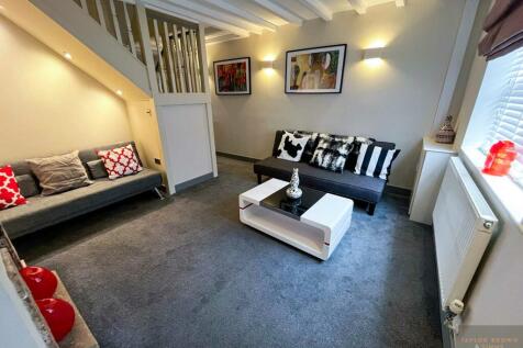 Sitting Room.jpeg