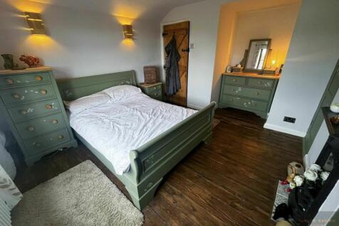 bedroom.jpeg