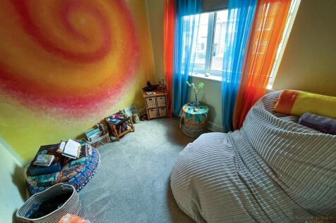 bed 3