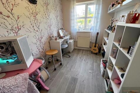 bedroom2