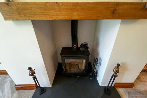 Log burner