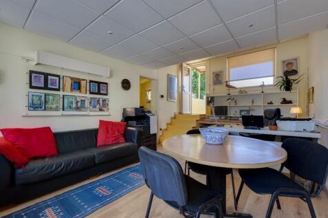 Property Image 34