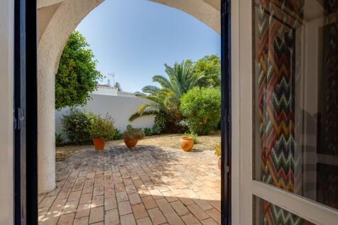Property Image 28