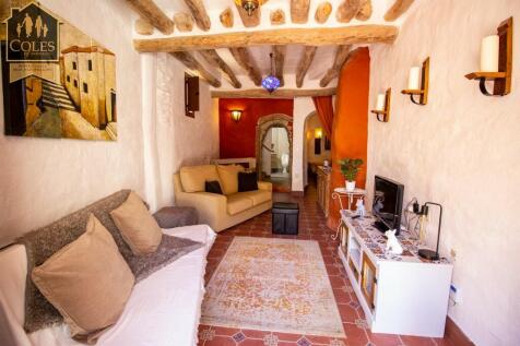 Property Image 4