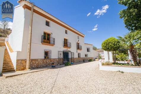 Property Image 4