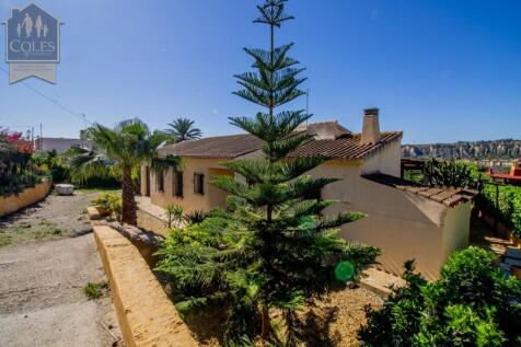 Property Image 4