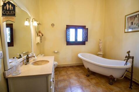 Property Image 35
