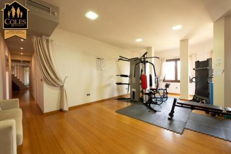 Property Image 32