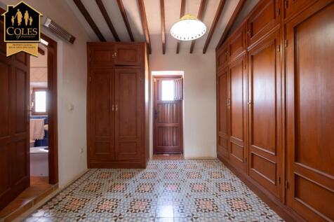Property Image 37