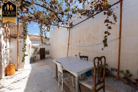 Property Image 4