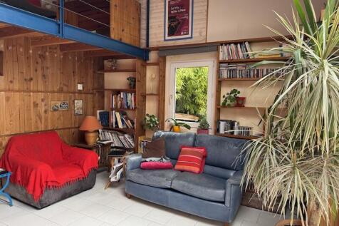 Property Image 6