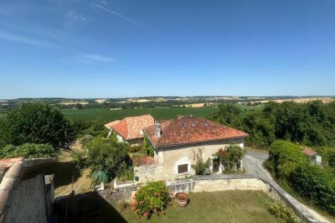 Property Image 4