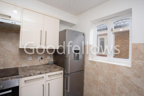 23 Regis Court-13.jp