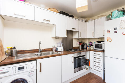 8 Crowley Mews-11.jp