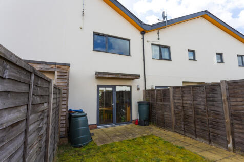 8 Crowley Mews-5.jpg