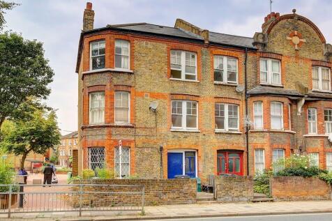 Clapham_ 96b_bedford