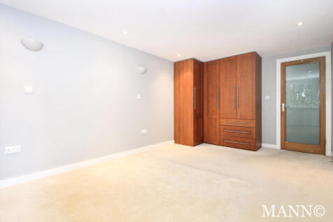 Bedroom 1 Reverse
