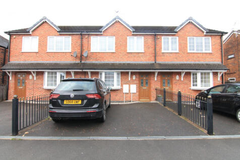 Three Bedroom modern mid mew - no vendor chain