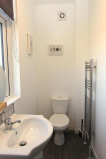 ROOM  TO RENT WITH EN SUITE