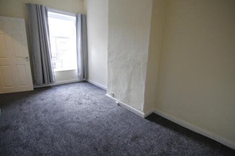 2 bed property