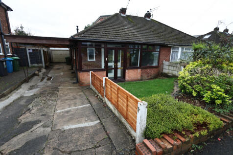 3 Bedroom semi detached Bungalow for Sale - No ve