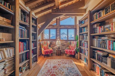 Outstanding chalet f