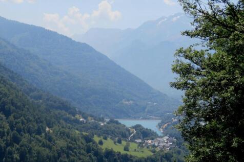 Chalet for sale in V