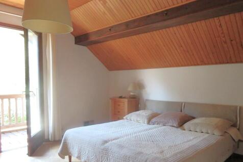 Chalet for sale Bour
