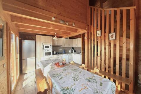 Chalet for sale La T