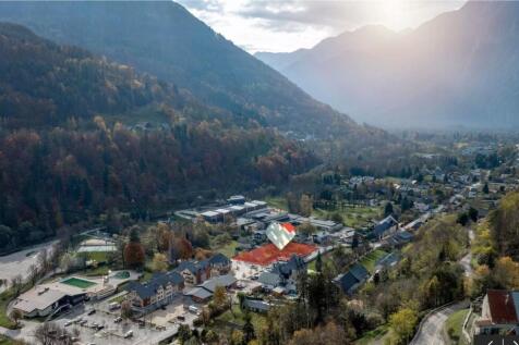 New apartments for s