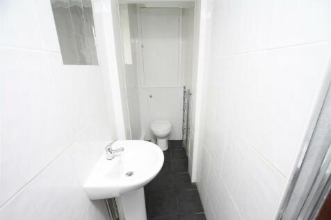 cloakroom b.jpg