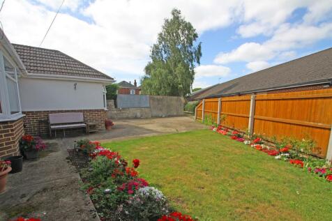 Front garden.jpg