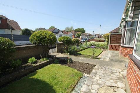Front garden.jpg