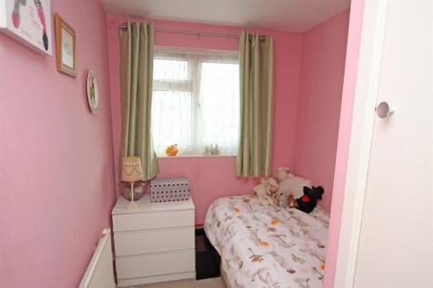 Bedroom 3.jpg