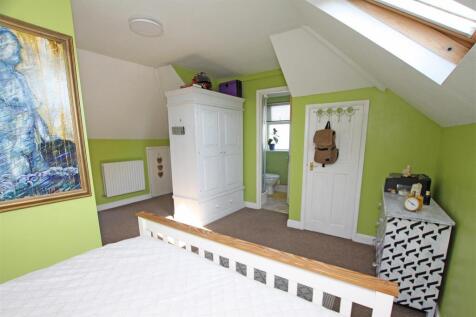 Bedroom one b.jpg