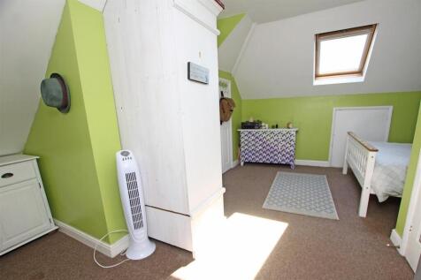Bedroom one c.jpg