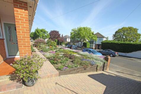 Front garden.jpg