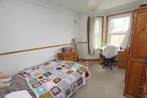 Bedroom one.jpg