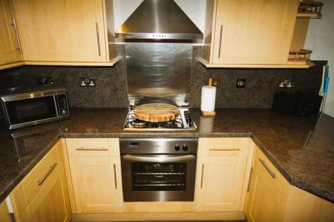 kitchen 1.JPG