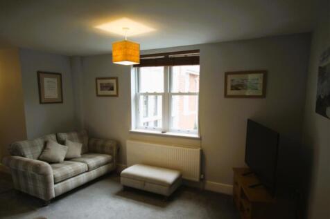 living room 3.JPG